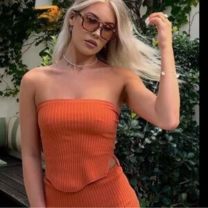 NWT White Fox Boutique Fair And Square Ribbed Strapless Bustier in Rust